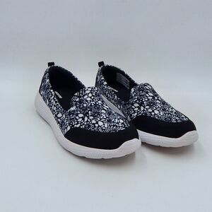 Lands End Woman’s Black White Dotted Floral Gatas Slip On Comfort Shoe Size 8.5